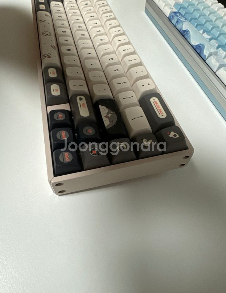 풀 알류미늄 기계식 키보드 IQUNIX F65--1