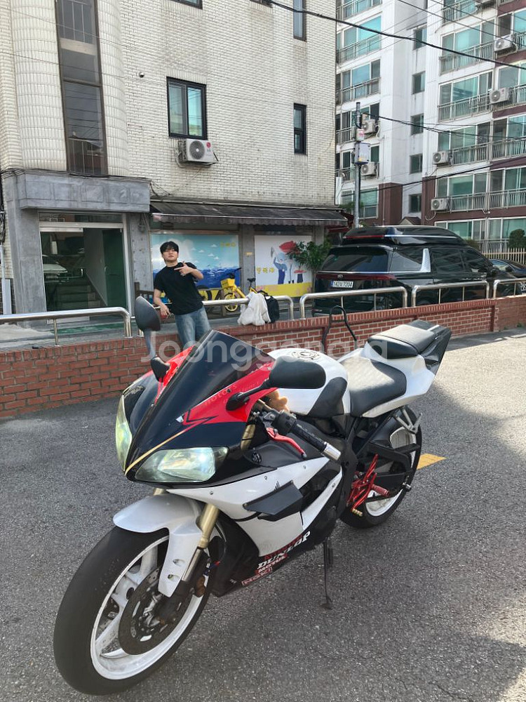 야마하 r1 02년식--3