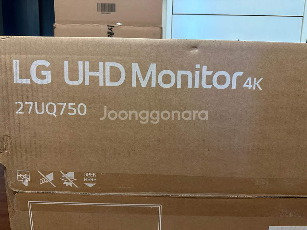 Lg 27 UQ 750 모니터 4K 모니터--1