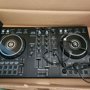 ddj 400