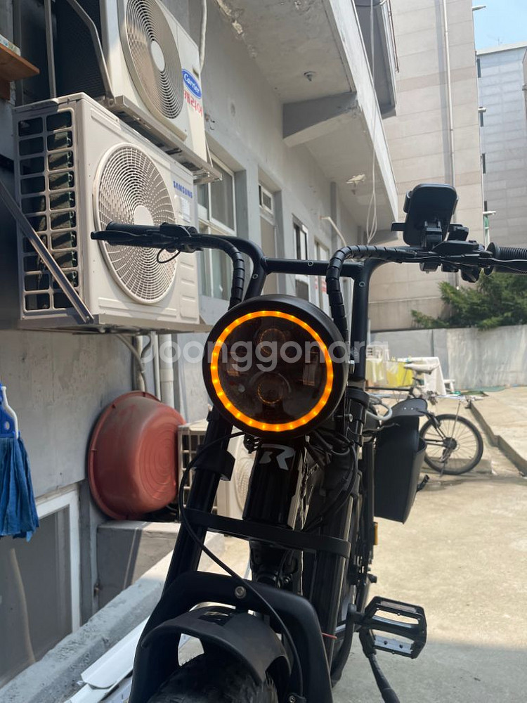 br3 카페레이서 48v 500w 35a 개떨 150만--1