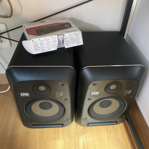 Krk V6S4 모니터링 스피커 1조 (2통)