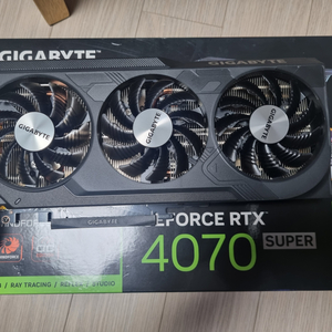 기가바이트 rtx 4070 super 윈드포스팝니다