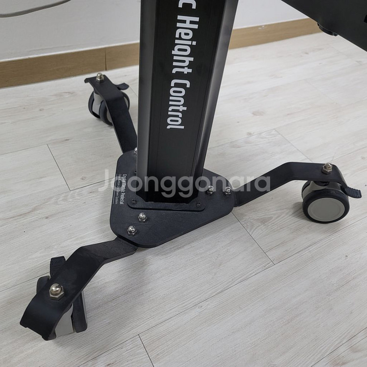 [급매] 크리스탈 프롬프터 최고사양 32, 24인치--5