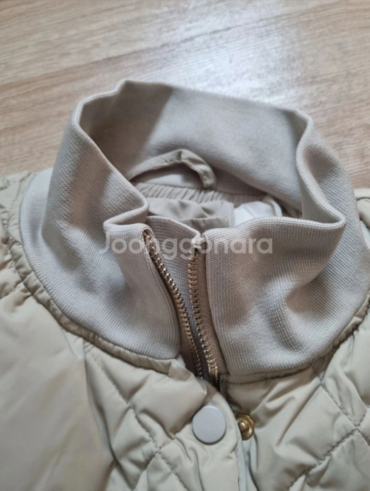 (새상품)여성 중기장 오리털 베이지색 퀄팅 패딩 프리사--3