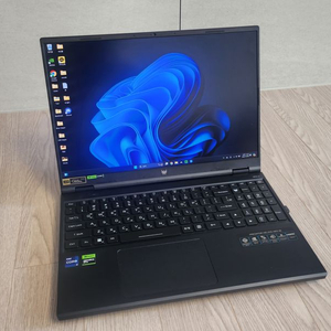 에이서Helios Neo 16 PHN16-72-9529