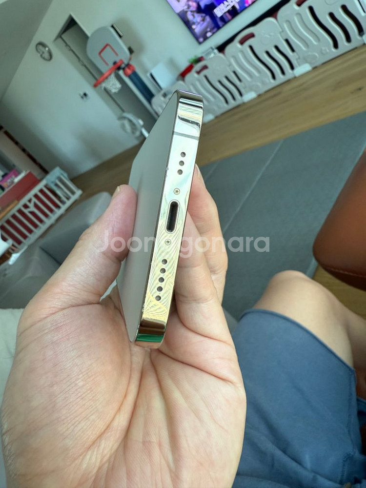 아이폰 12프로 골드 512GB--5