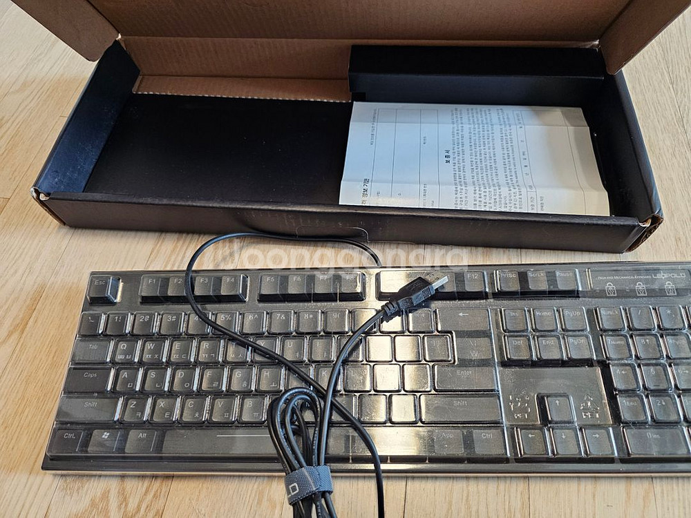 레오폴드 FC900R 스탠다드 청축--3