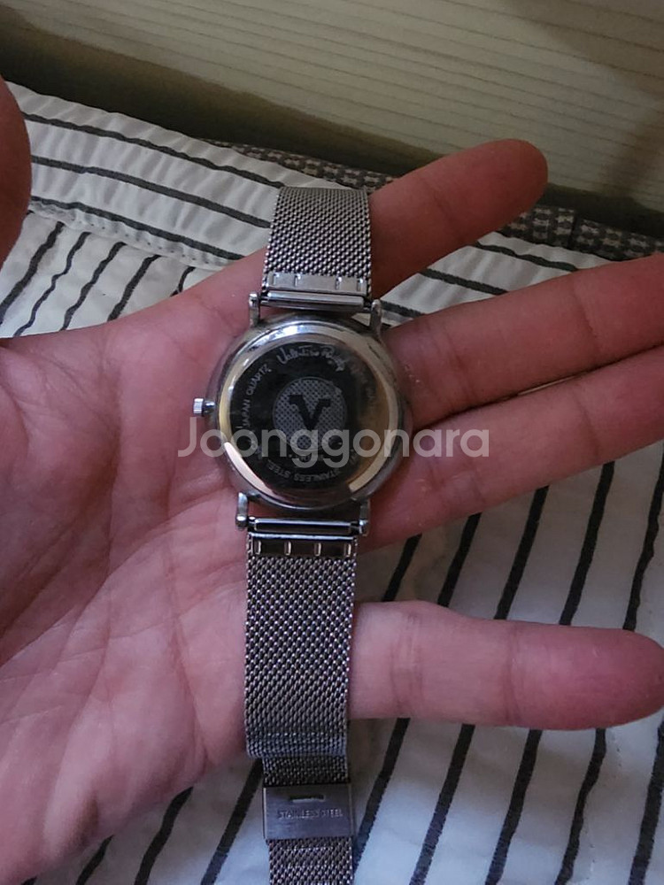 발렌티노루디 VR1055 시계 팝니다!--3