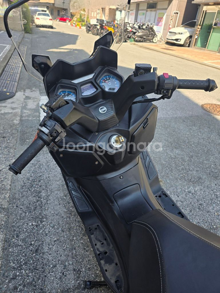 전국무료탁송!! 22년 조이맥스7+ 125 판매합니다--6