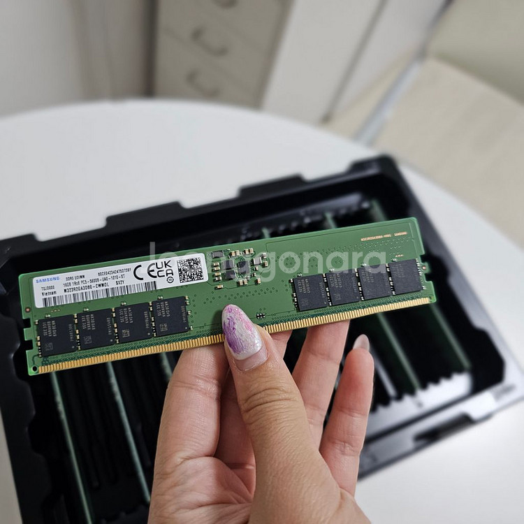 삼성전자 DDR5-5600 16GB x 7개 판매합니다--1