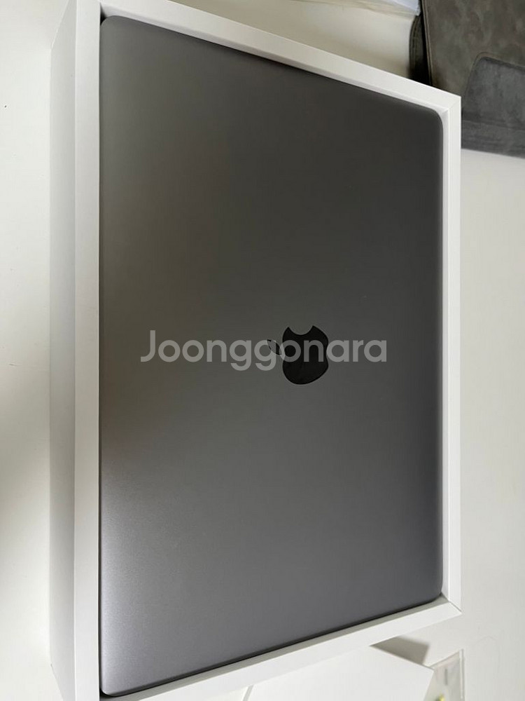 맥북 프로-2021 m1 터치바 상태 극상--1