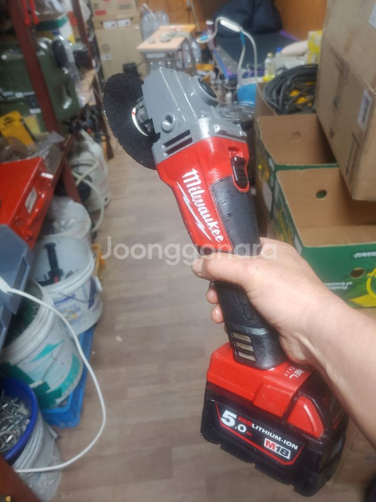 밀워키충전그라인더 M18 FSAG 100X 배터리포함--7