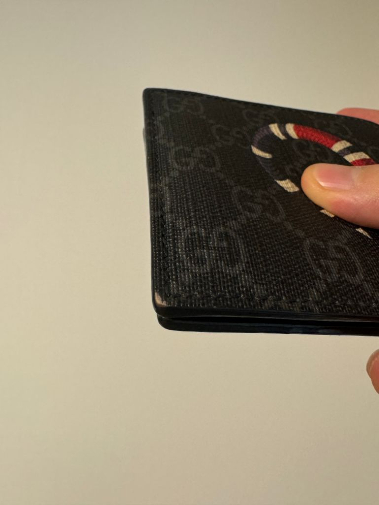 구찌 킹스네이크 프린트 GG 슈프림 반지갑 블랙--9