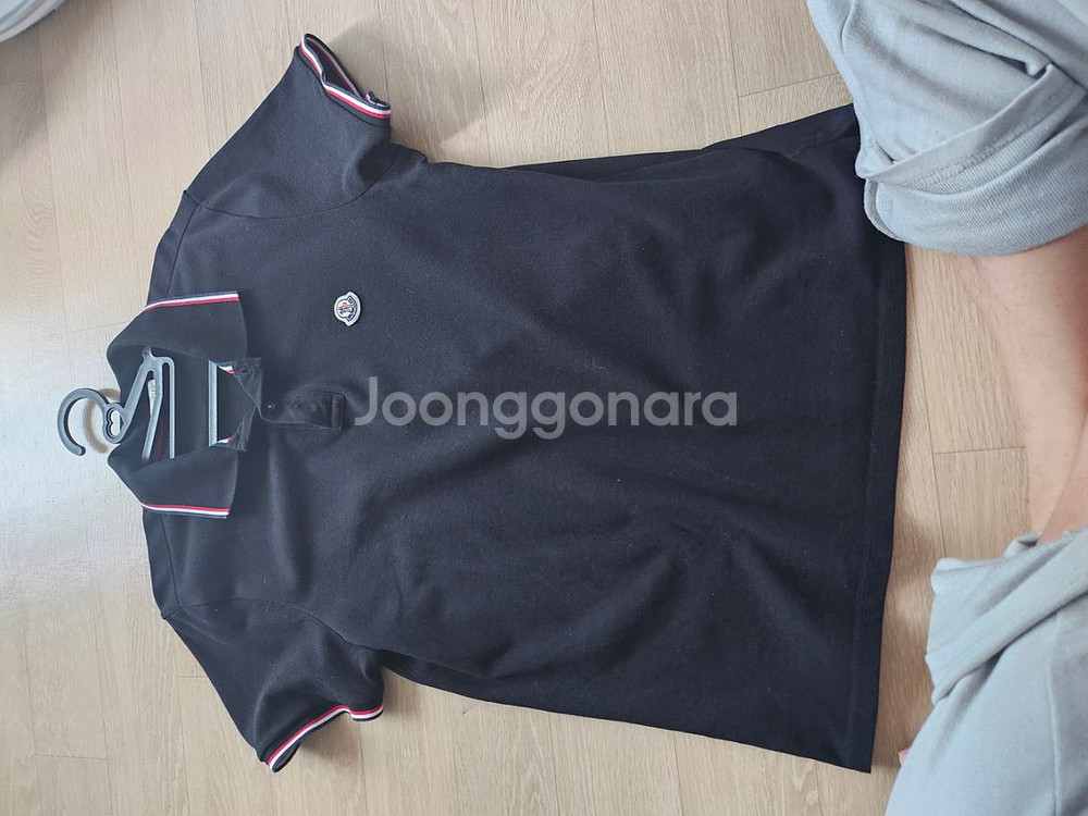 무스너클 패딩/ 몽클레어 카라티 반팔--4