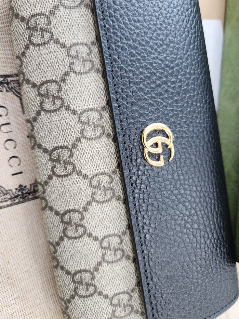 구찌 GG마몽 바이컬러 장지갑