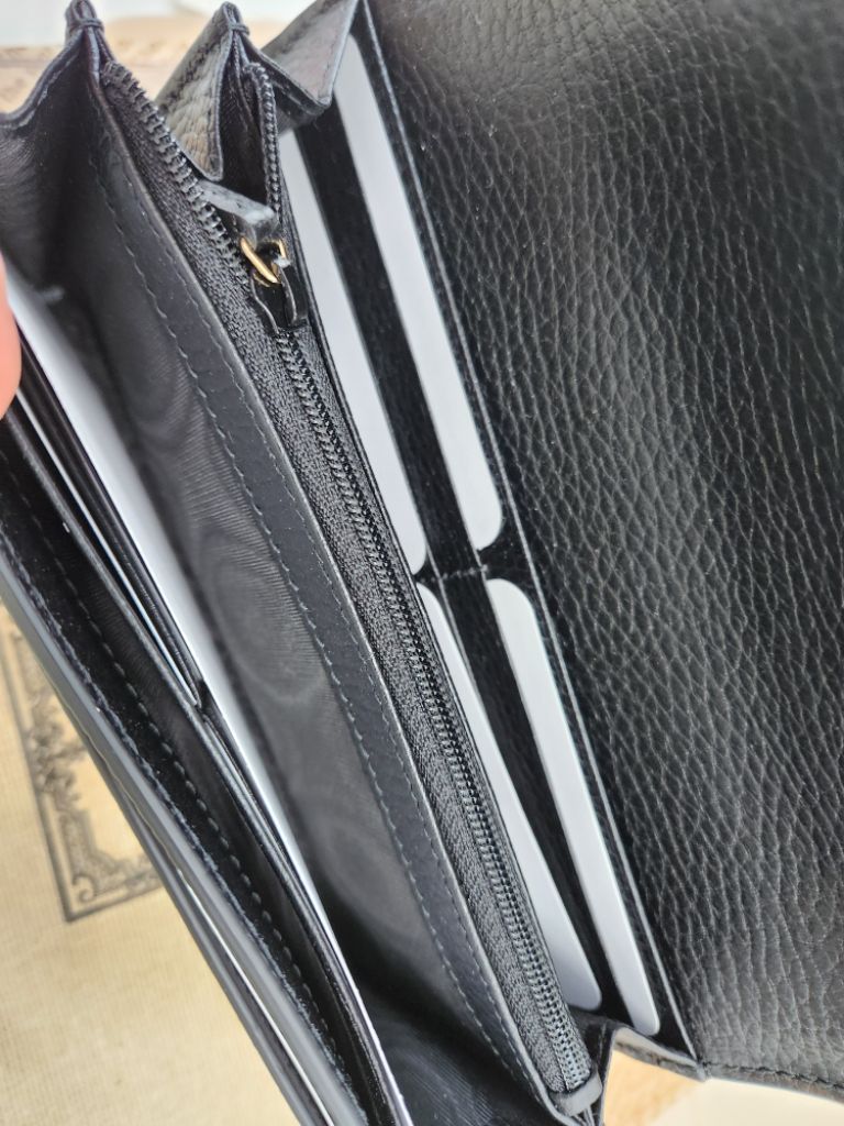 구찌 GG마몽 바이컬러 장지갑