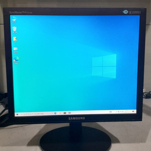 삼성 17인치 모니터 LCD B1740R (피벗가능)
