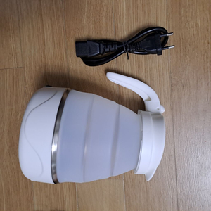 접이식 주전자입니다
