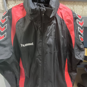 Hummel 아웃도어자켓 레드블랙