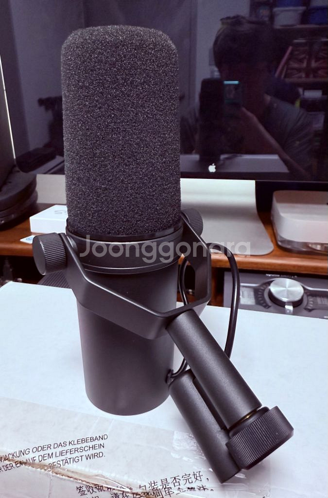SHURE SM7B 다이나믹 마이크 팝니다!--5