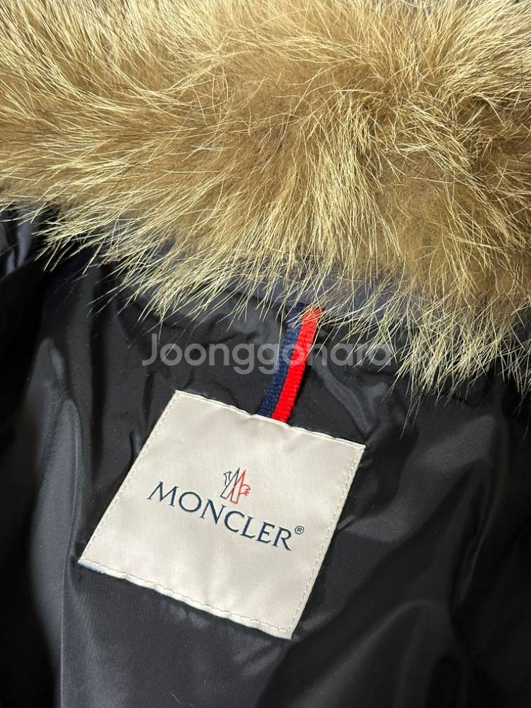 백화점)괴물퍼)코요테퍼 몽클레어 마르크 마야프 모렐 1--4