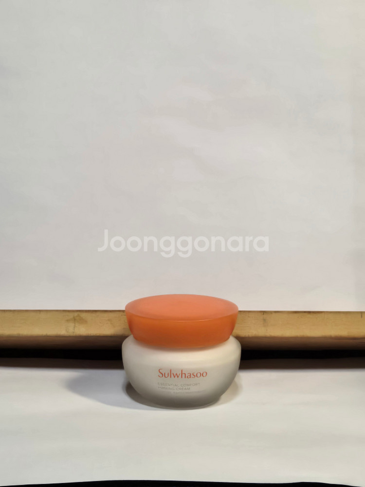 설화수 탄력크림 50ml 팝니다.--1