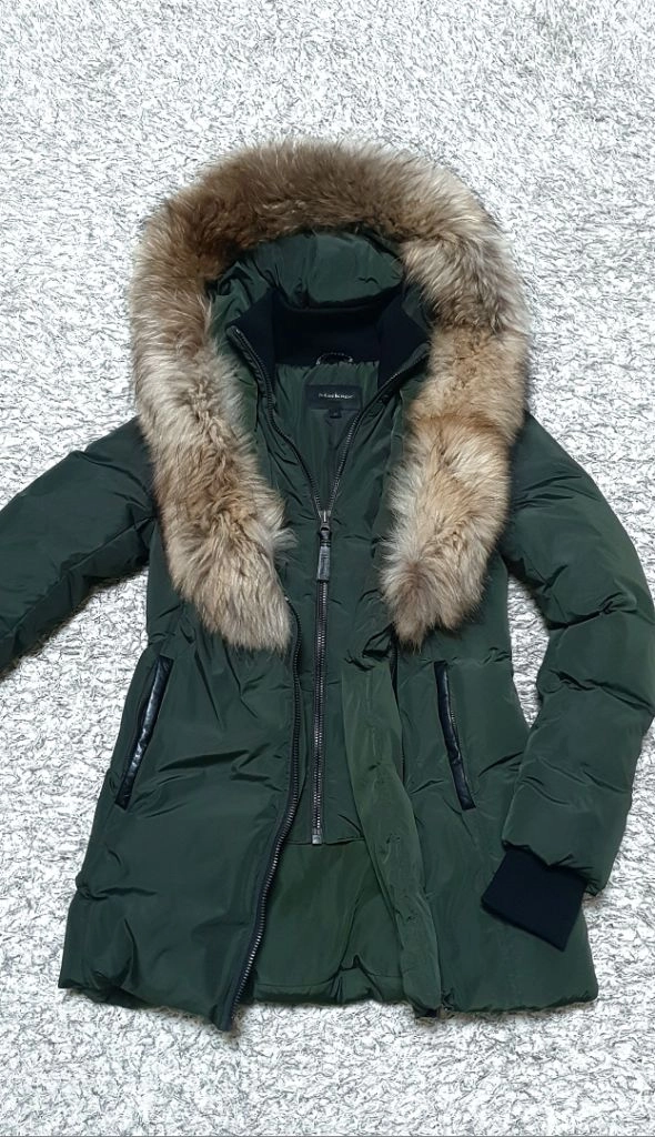 맥케이지 여성용 정품 폭스퍼 덕다운 패딩 판매해요 이미지