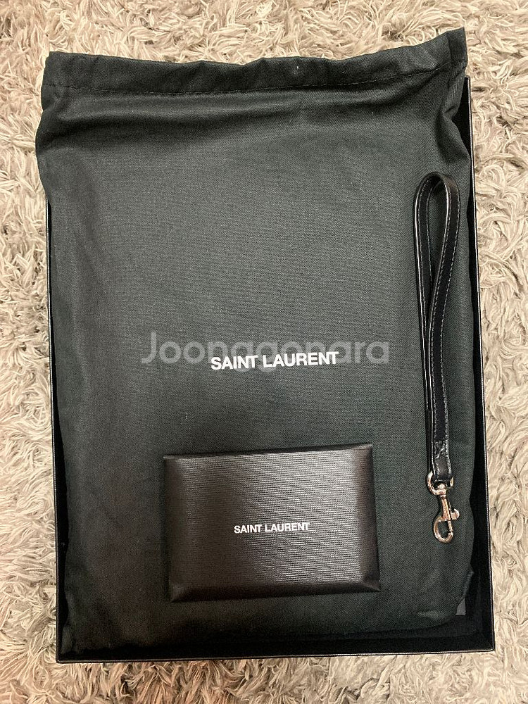 (정품)생로랑 모노그램 클러치(CWU02 1000)--3