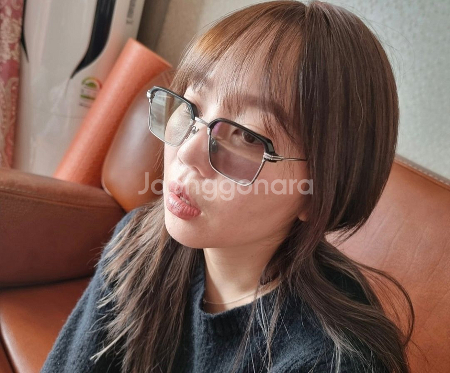 젠틀몬스터 안경팝니다.--1