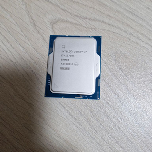 인텔 i7 - 13700k cpu