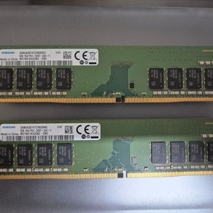 삼성 DDR4 2400T16GB(8GB 2개) 팝니다.