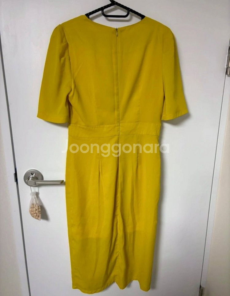 에이블리 러플 브이넥 반팔 샤랄라 라인 롱원피스--1