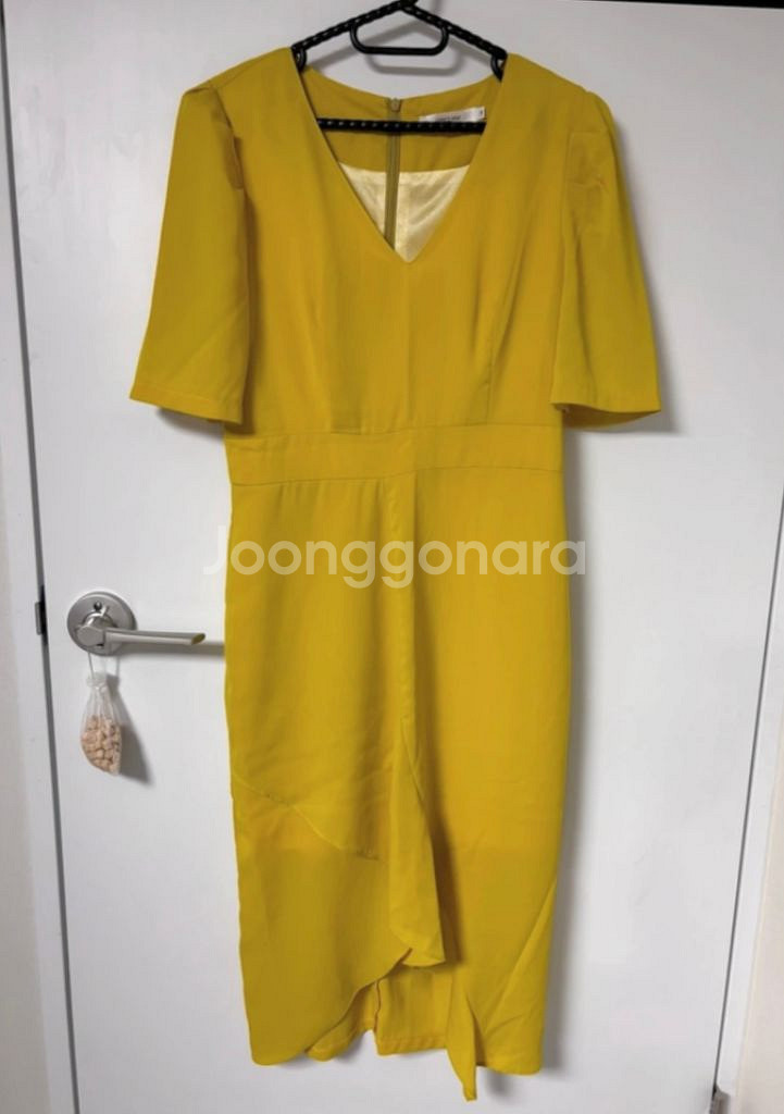 에이블리 러플 브이넥 반팔 샤랄라 라인 롱원피스--0