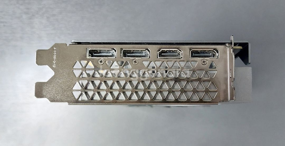 컬러풀 RTX 4060 상태 최상 팝니다--7