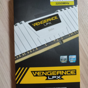 커세어 벤젠스 LPX DDR4 3200 (8g x 2)