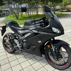 야마하 yzf r3 20년 멧블랙컬러 abs 팝니다