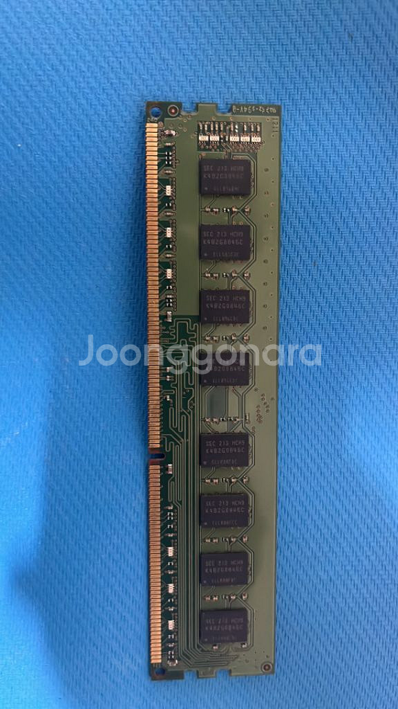 Samsung 4GB 2Rx8 PC3-10600U--1