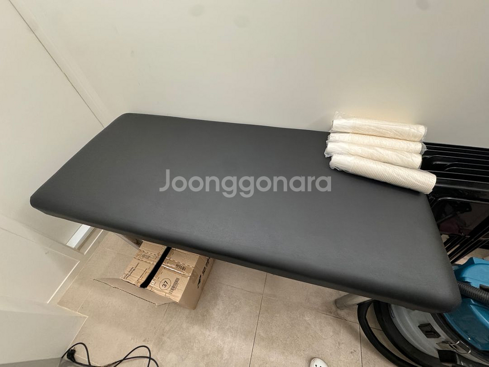 마사지 침대 팝니다--1