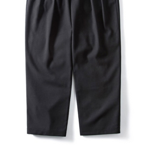 새상품)에스파이 PLEATED EASY SLACKS