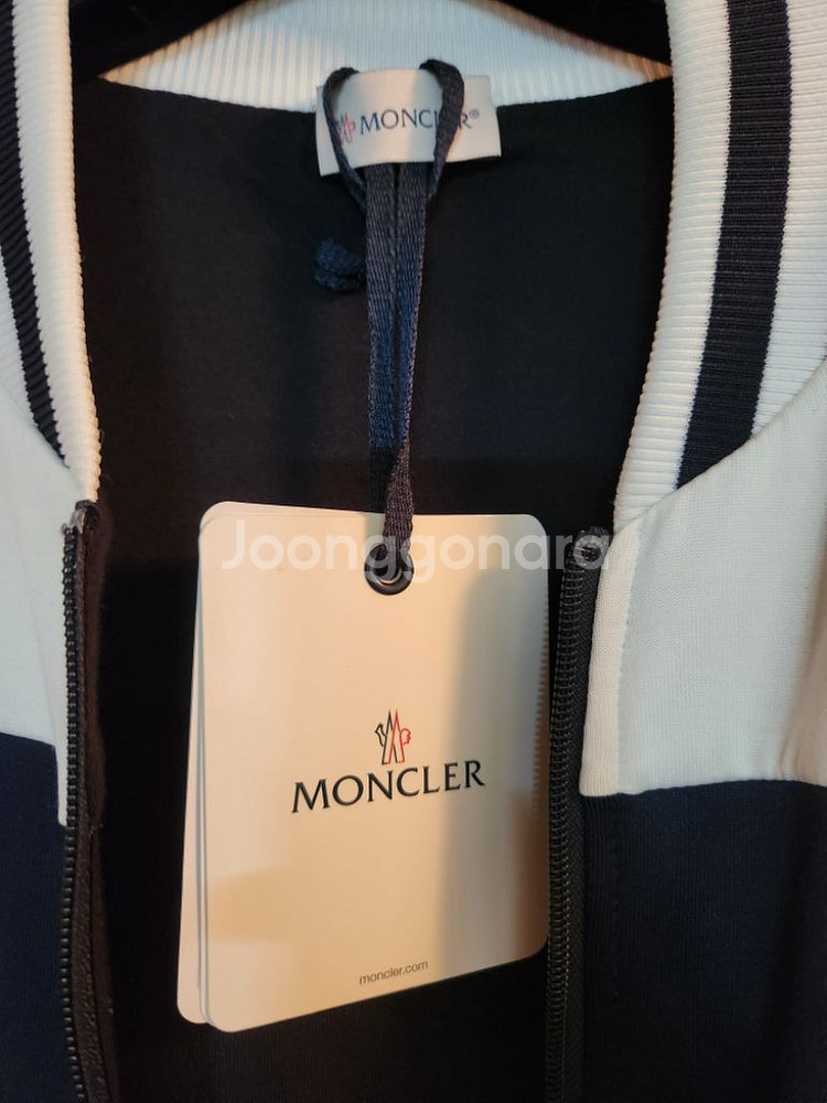 몽클레르 로고패치 집업자켓(3XL)--2