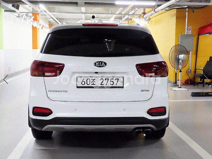 @17년식 더 뉴쏘렌토 디젤 R2.2 2WD 노블레스--3