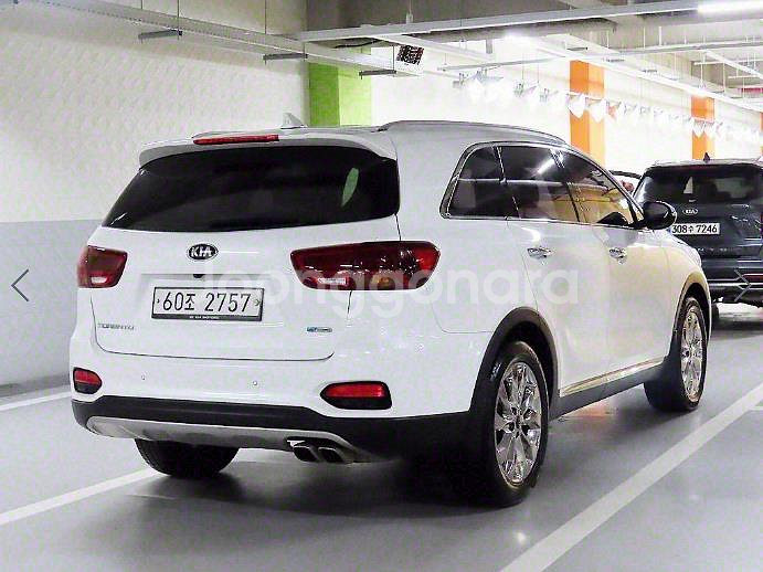 @17년식 더 뉴쏘렌토 디젤 R2.2 2WD 노블레스--2