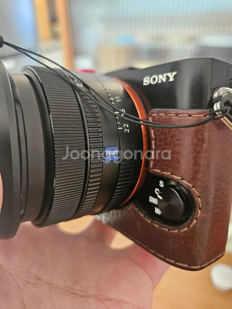 소니 RX1R2 풀프레임 똑딱이 풀박스--1