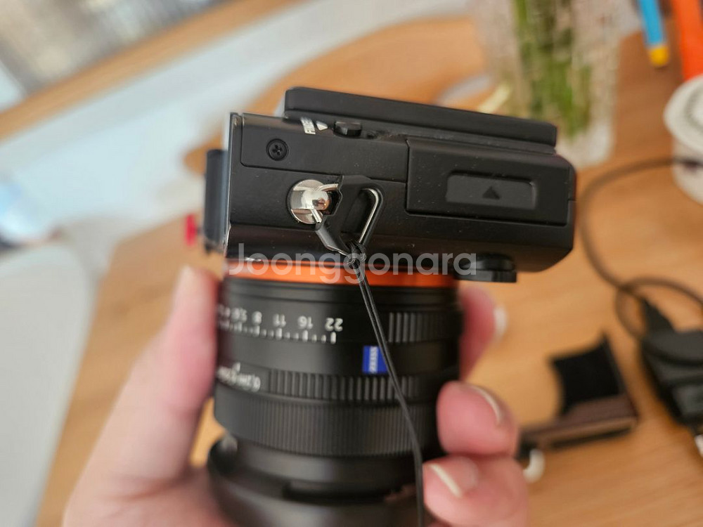 소니 RX1R2 풀프레임 똑딱이 풀박스--2