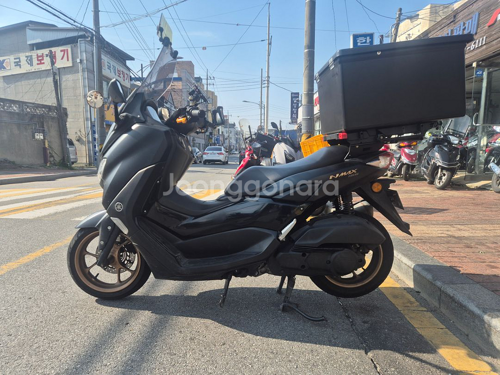 NMAX155 22년식 판매합니다.--2