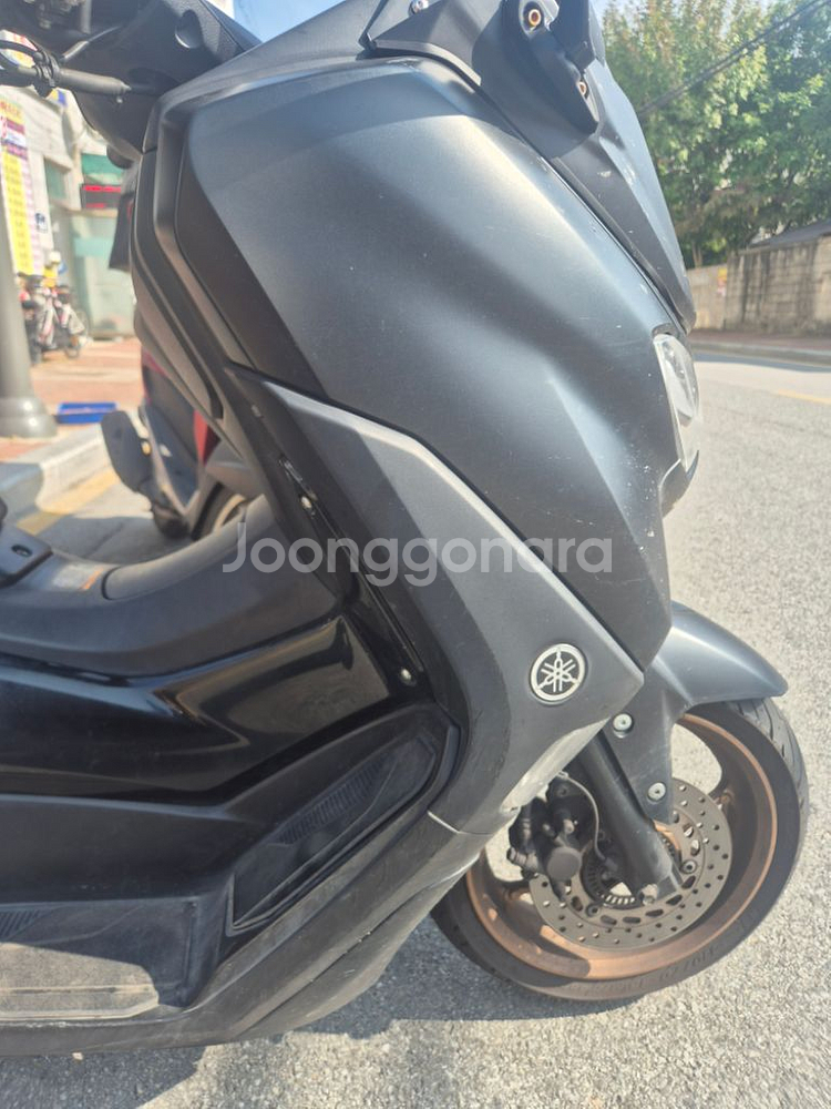 NMAX155 22년식 판매합니다.--4