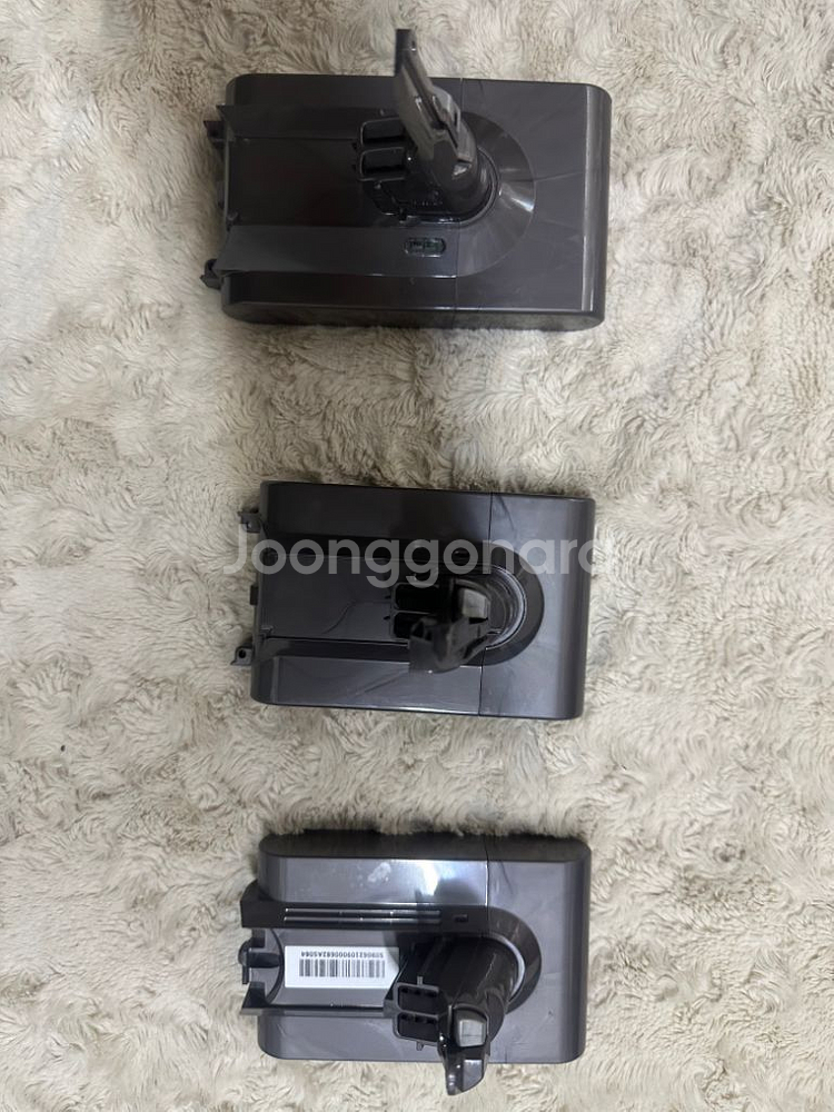 상태좋은 다이슨 배터리 v6 v7 v8 v10 판매합니--1