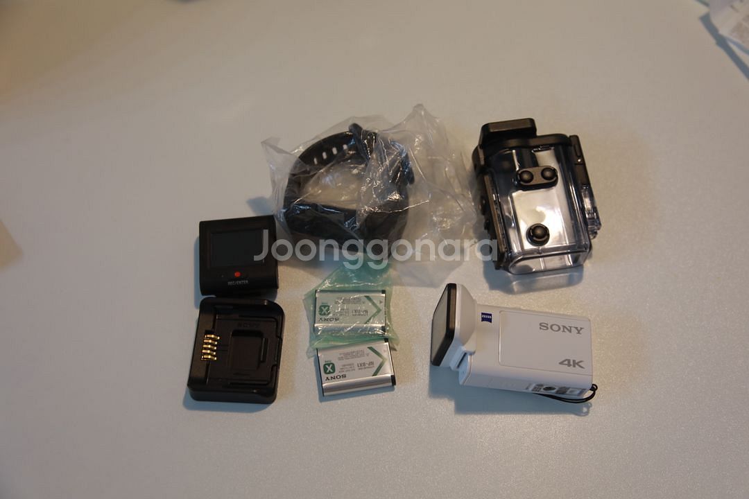 소니액션캠 FDR-X3000--1