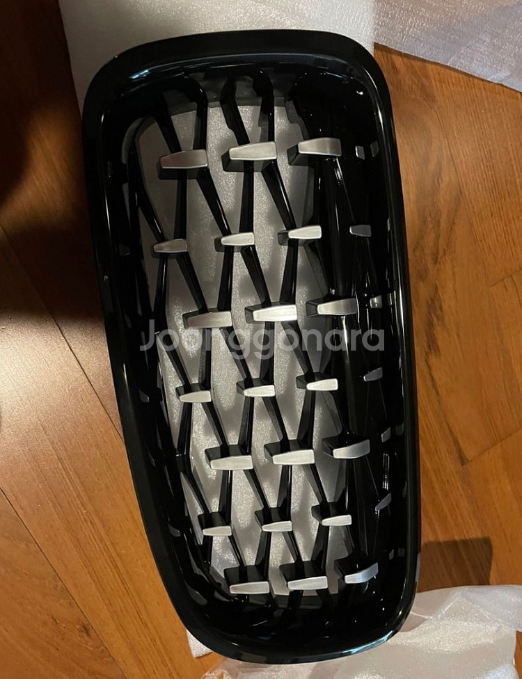 bmw 3시리즈 f30 다이아몬드 그릴 새것--2